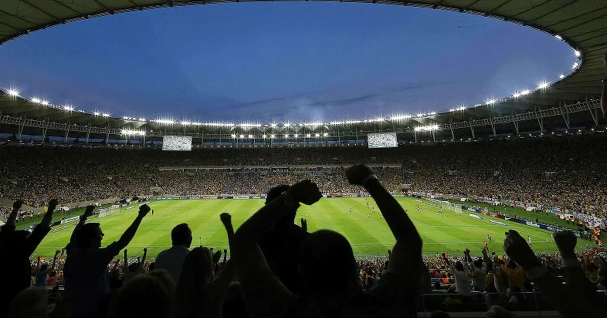Maracanã instala redes de proteção no setor visitante