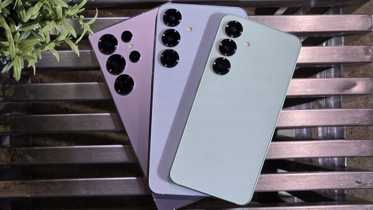 Galaxy S26 release might be delayed, reveals leaker