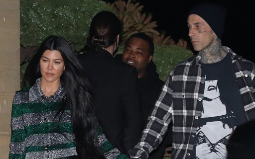 特拉维斯·巴克拥有考特尼·卡戴珊“高潮气味”的蜡烛